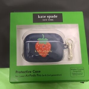Kate Spade AirPod Case 🍓Always Free Gift With Purchase❤️
